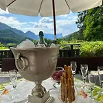 Landhausvilla In Willa Unterach am Attersee