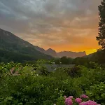Landhausvilla In * Unterach am Attersee