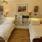 Landhausvilla In Villa