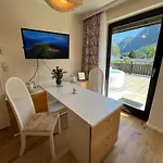 Landhausvilla In Villa