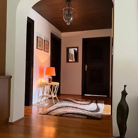 Landhausvilla In اونتراتش إم أترسي