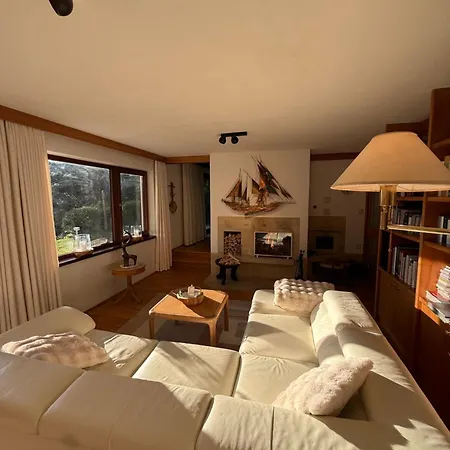 Landhausvilla In Villa
