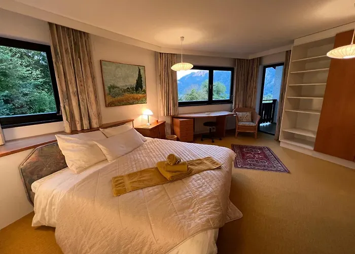 Landhausvilla In * Unterach am Attersee