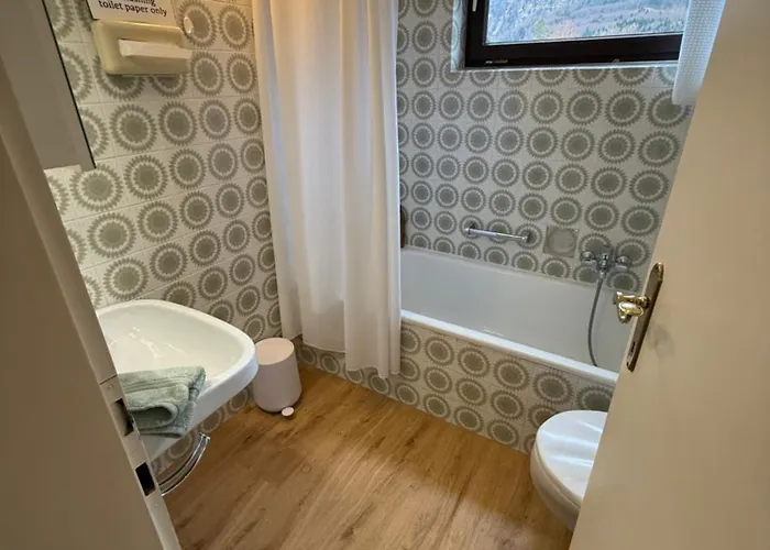 Landhausvilla In * Unterach am Attersee