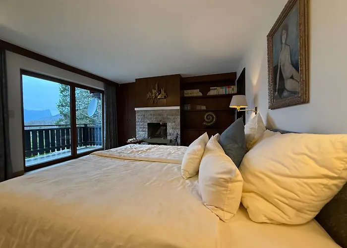 Landhausvilla In Villa