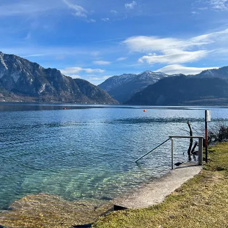 Landhausvilla In Villa Unterach am Attersee