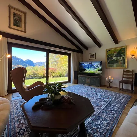 Landhausvilla In * 阿特湖畔翁特拉赫