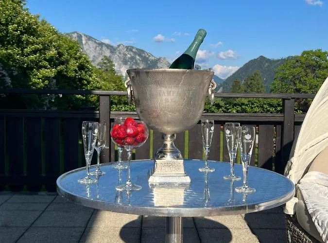 Landhausvilla In Unterach am Attersee